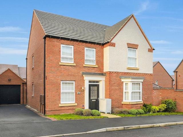 House for sale in Berry Hill, Potters Corner