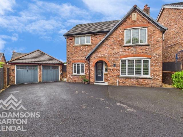 House for sale in Buersil, Burnedge
