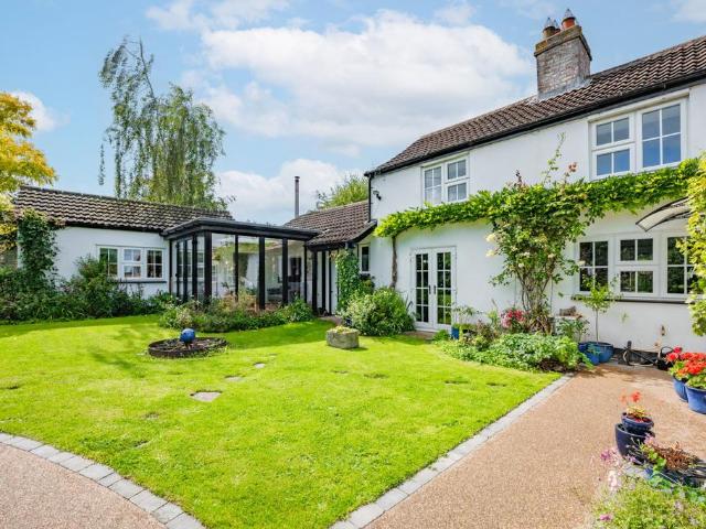House for sale in Hickling, Rushcliffe