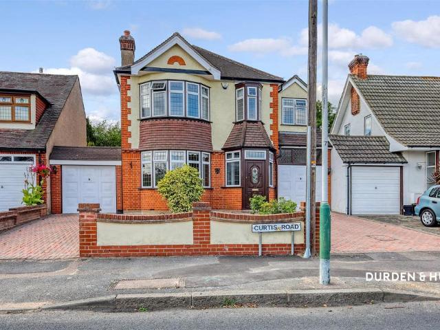 House for sale in Emerson Park, Greater London