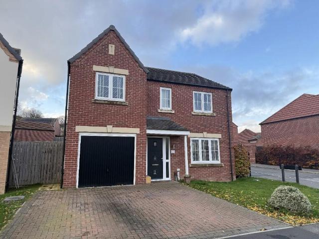 House for sale in Pinders Heath, West Yorkshire