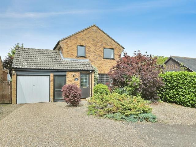 House for sale in Clover Hill, East Bank