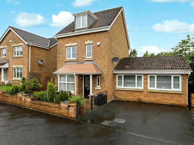 House for sale in Glenboig, Scotland