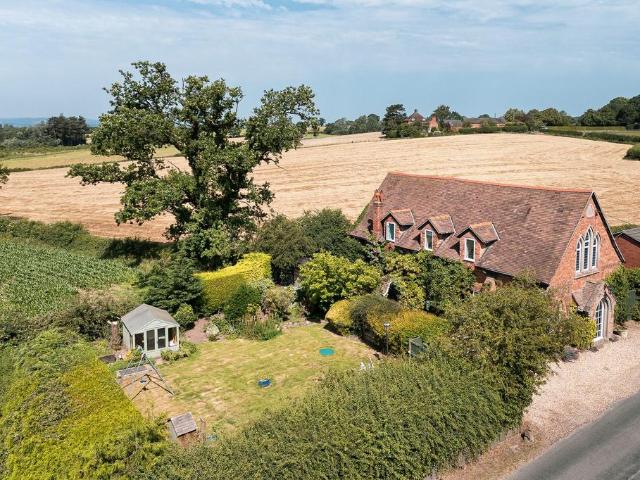 House for sale in Hampton Heath, Cheshire