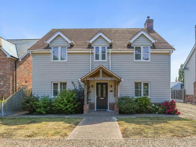 House for sale in Dale Hill, Essex