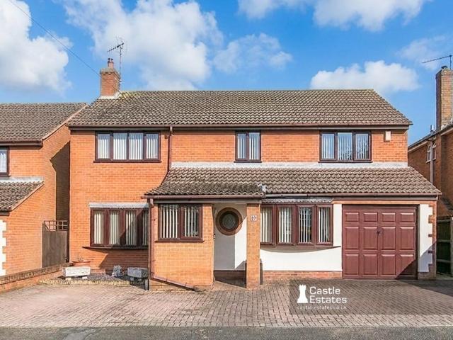 House for sale in Gedling, East Midlands