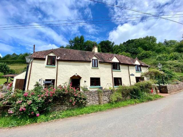 House for sale in Newton St Cyres, Devon