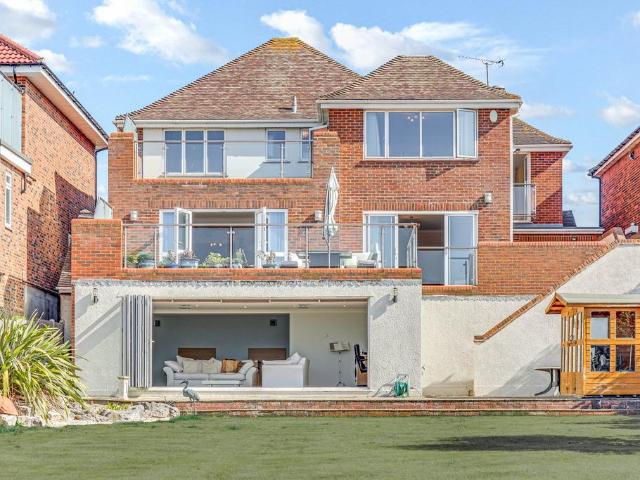 House for sale in Alton Barnes, Essex