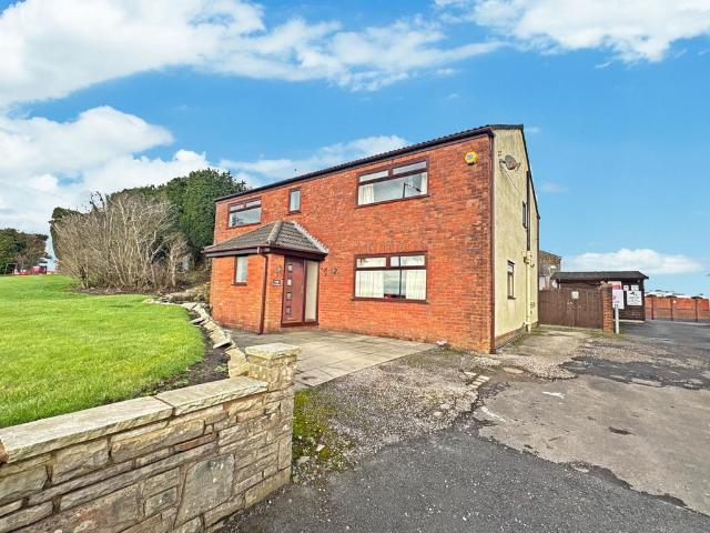 House for sale in Middlebrook, Lee Bank