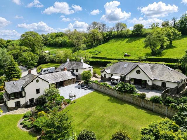 House for sale in Brandis Corner, Devon