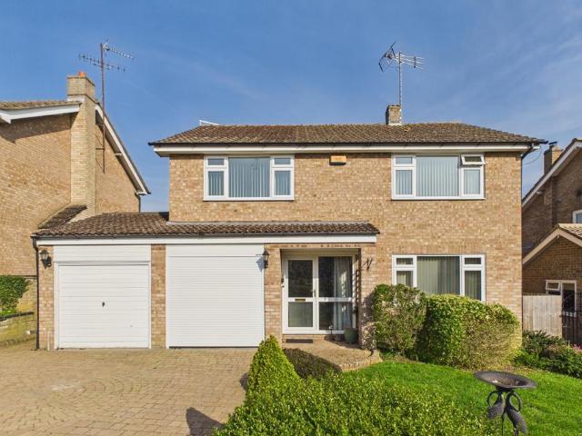 House for sale in Oundle