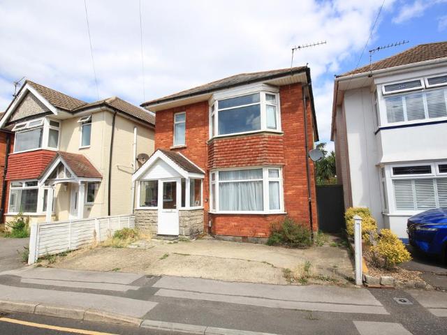 House for sale in Talbot Village, Bournemouth