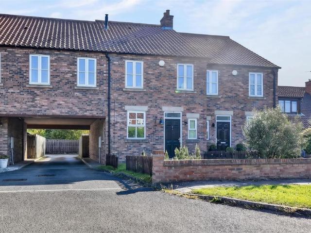 House for sale in Sutton-on-the-forest, North Yorkshire