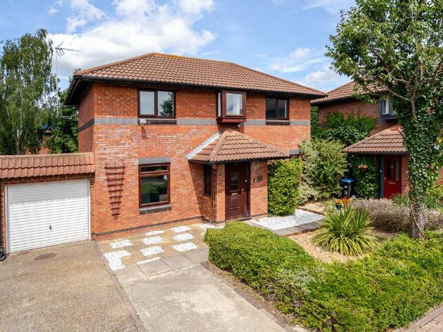 House for sale in Willen, Milton Keynes