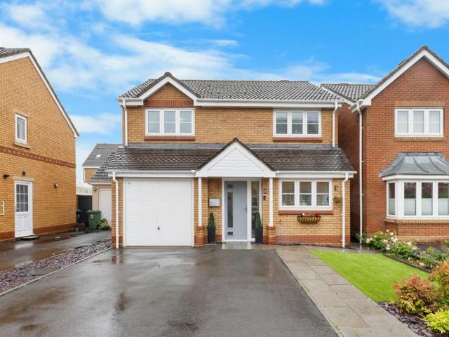 House for sale in Wyncliffe Gardens, Falcon Lodge