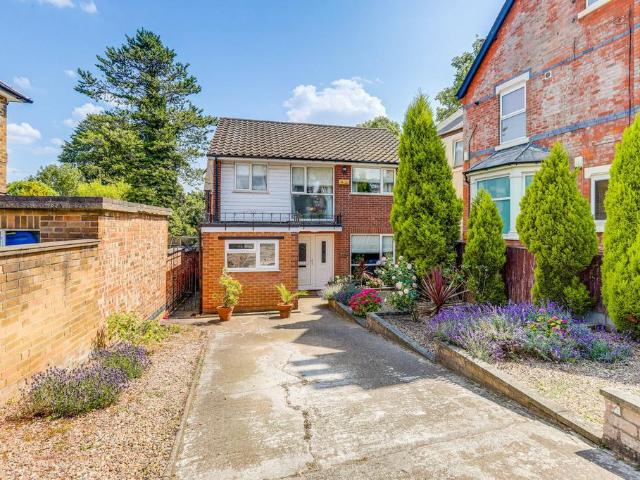 House for sale in Haddon, East Midlands