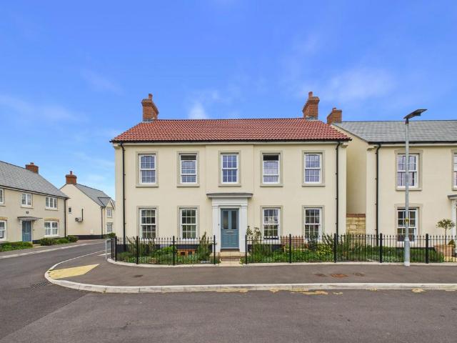 House for sale in Calne