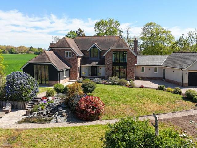 House for sale in Needingworth, Huntingdonshire