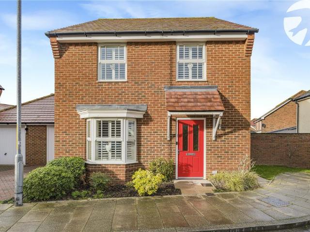 House for sale in Castle Hill, Monks Orchard