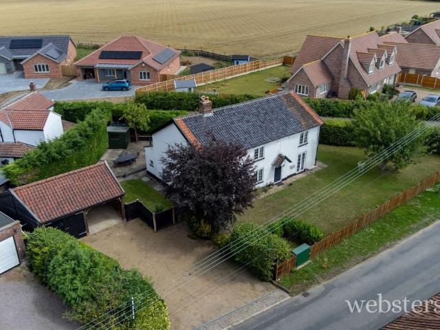 House for sale in Crostwick, Norfolk