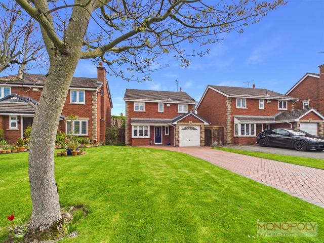 House for sale in Pen-y-ffordd, Wales