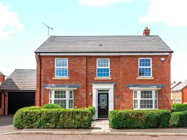 House for sale in Buckingham, Buckinghamshire