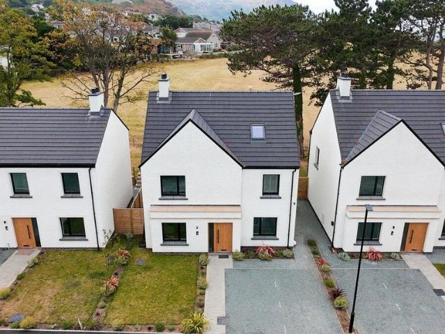 House for sale in Saint Gwynan's, Dwygyfylchi