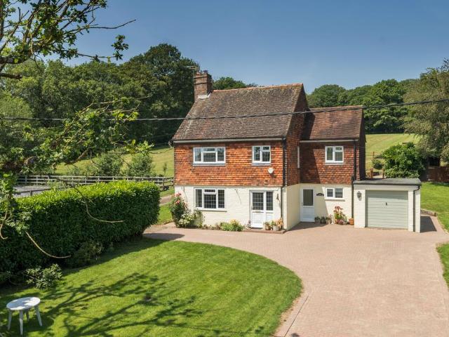House for sale in Fole, Surrey