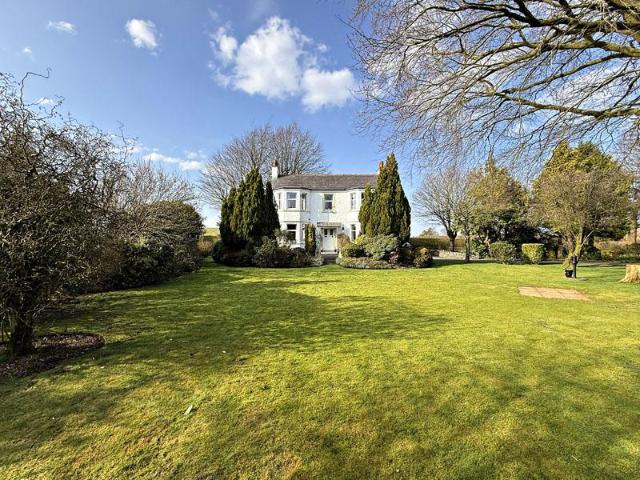 House for sale in Castle Douglas, Scotland