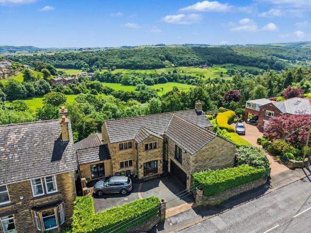 House for sale in Netherton, Berry Brow