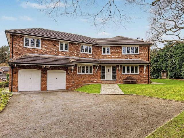 House for sale in Prestbury