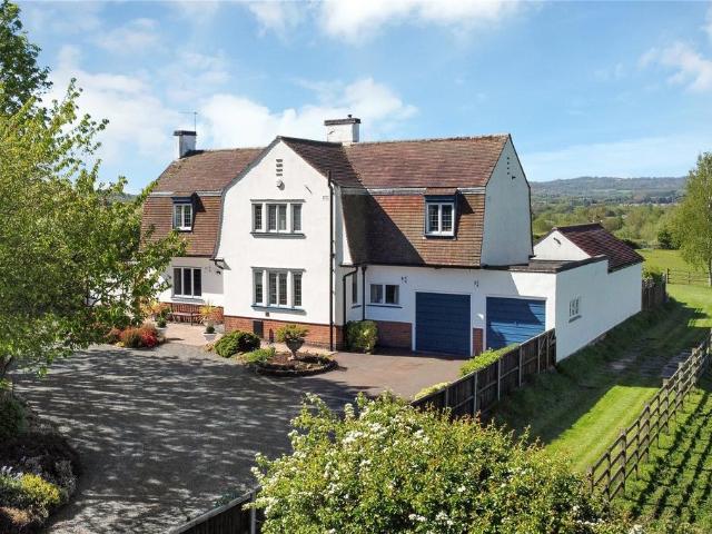 House for sale in Elmfield, Leicestershire