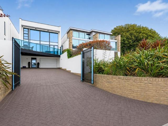 House for sale in Canford Cliffs, Poole