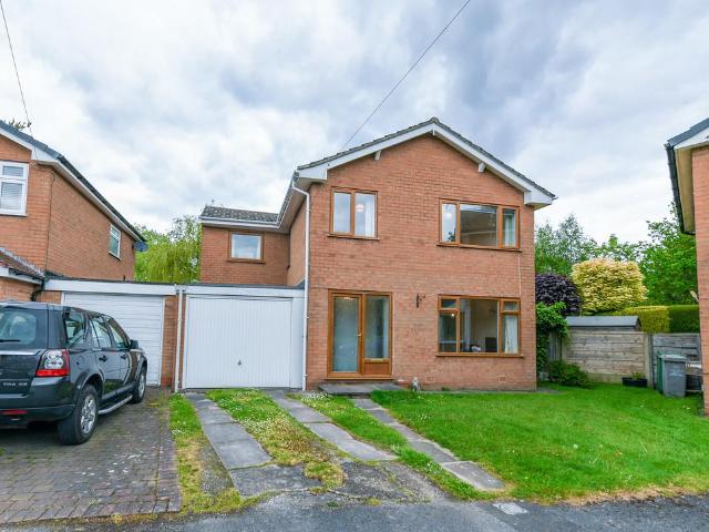 House for sale in Oldfield Brow, Trafford Park