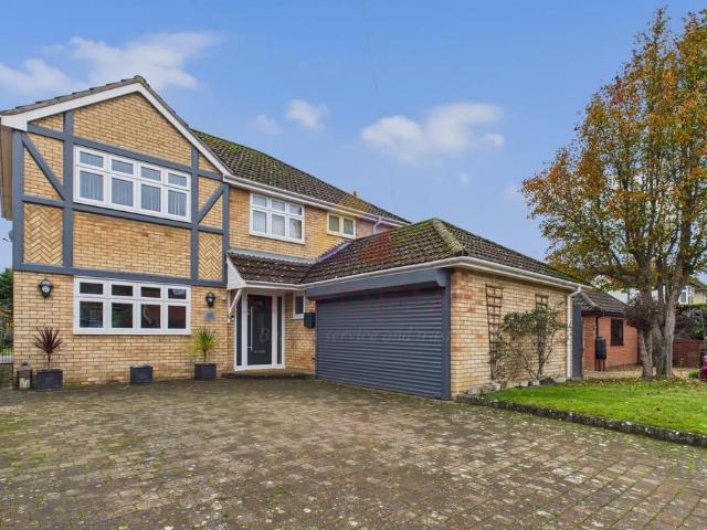 House for sale in Chelmondiston, Suffolk