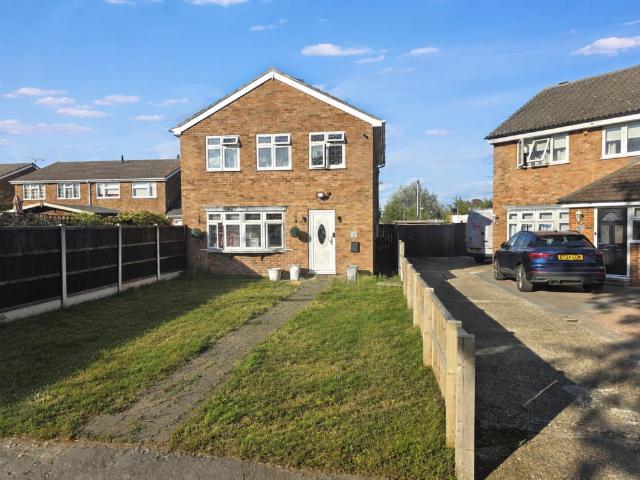 House for sale in East Tilbury, Essex
