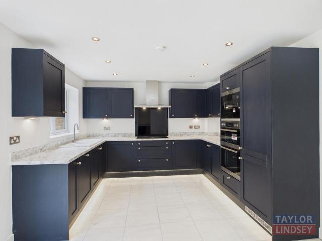 House for sale in Glebe Park, Brayford