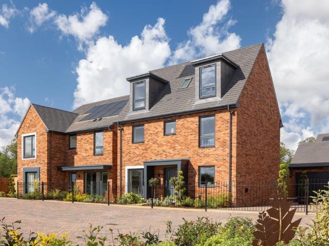 House for sale in Evershot, Oxfordshire