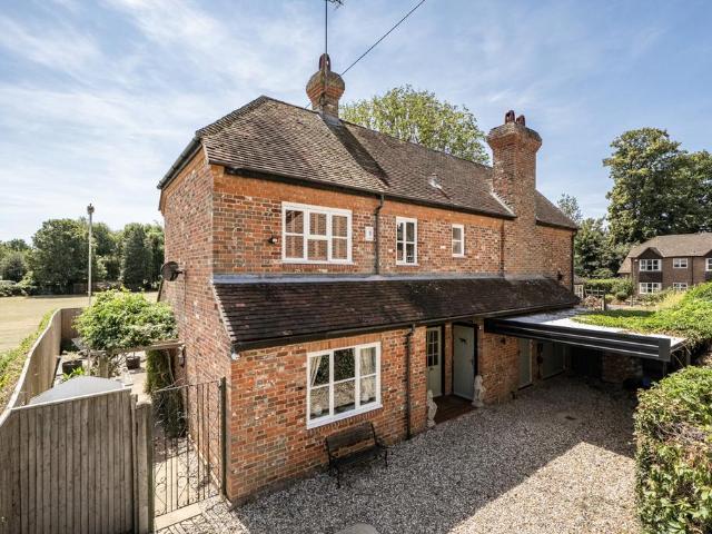 House for sale in Reading