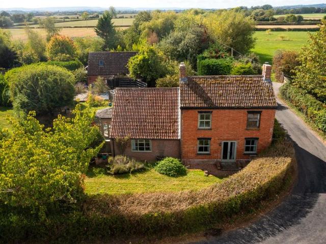 House for sale in Burrowbridge, Somerset