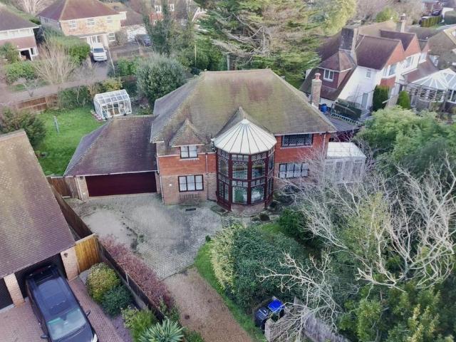 House for sale in Seaford, Iford