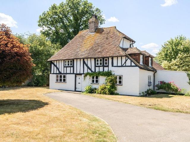 House for sale in Midway, Kent