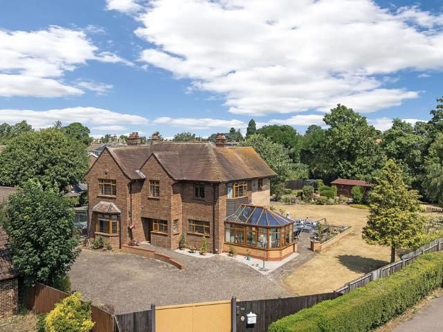 House for sale in Beeston, Sandy