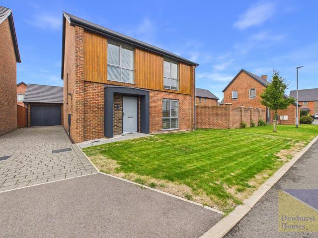 House for sale in Elswick, Lancashire