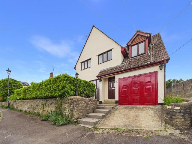 House for sale in Chippenham, Wiltshire