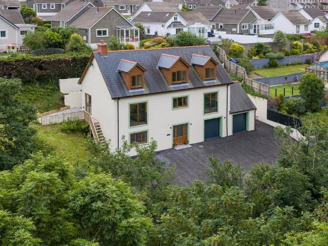 House for sale in Milford Haven, Wales