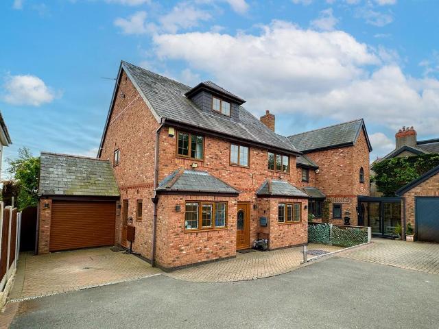 House for sale in Heswall, Wirral