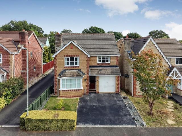 House for sale in Bovey Tracey, Teignbridge