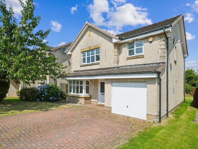 House for sale in Leverndale, Scotland