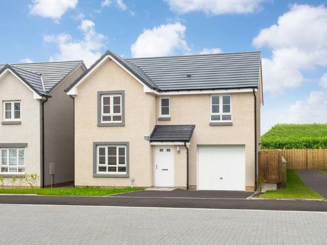 House for sale in Jackton Village, Scotland